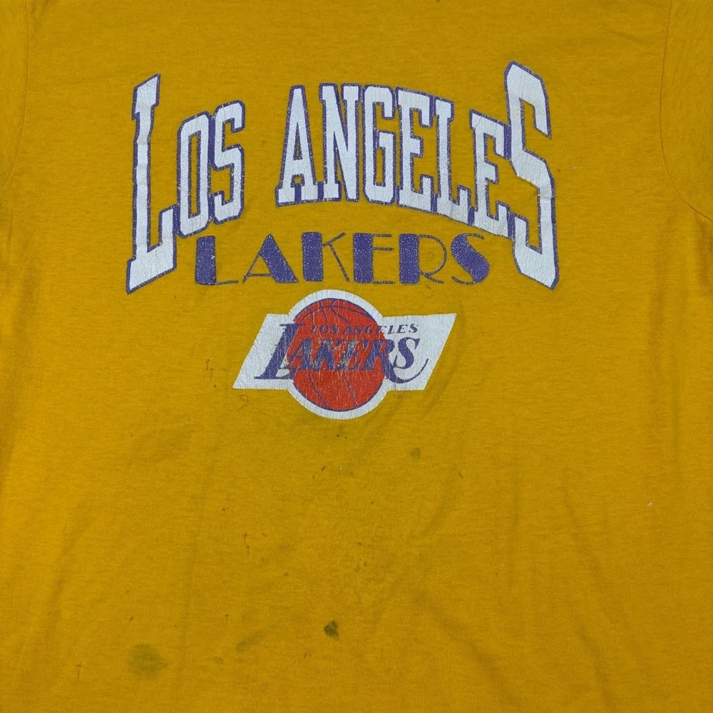 80s LA Lakers Champion T Shirt Mens Large Gold Los Angeles Vintage Graphic NBA - Picture 2 of 16